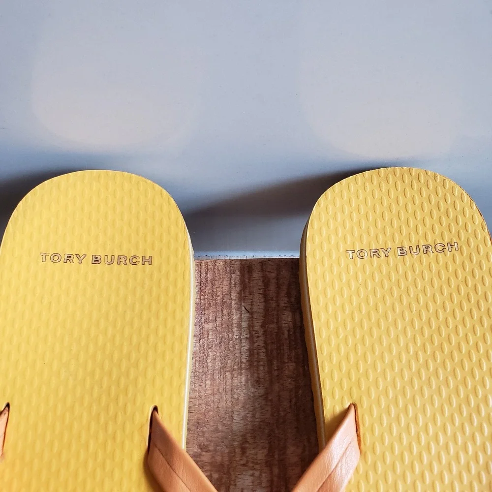 Tory Burch Sandals Womens 7 Yellow Leather Logo Thin Strap Flip Flop Beach